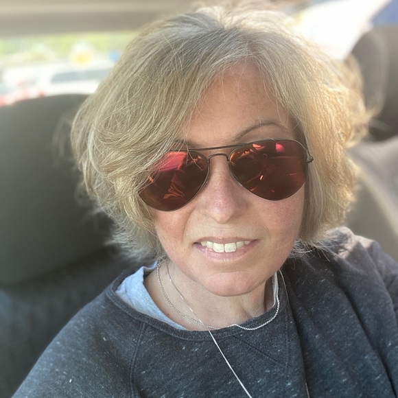 Meet your Posher, Mickey - Picture 5 of 6